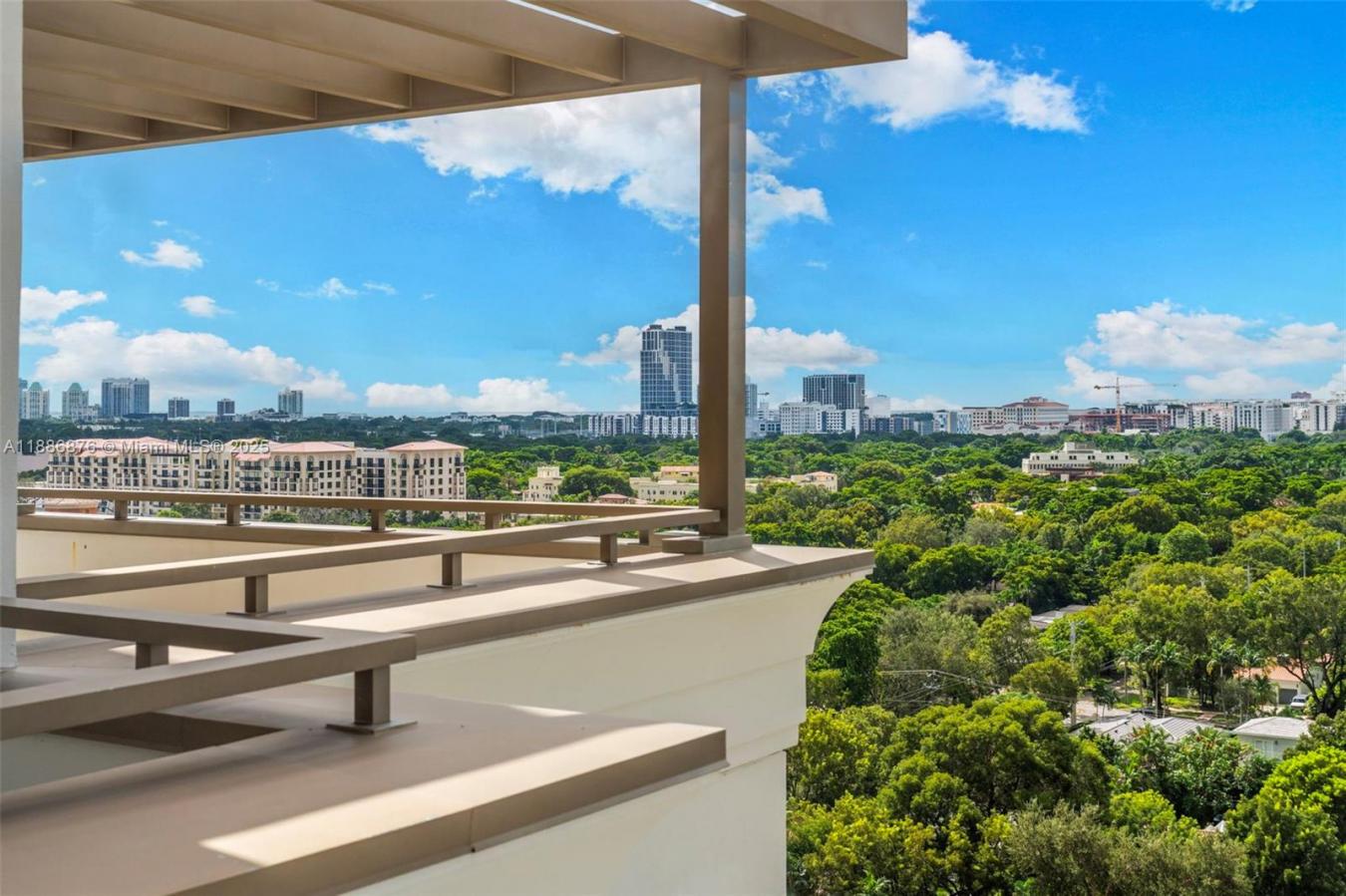 Coral Gables, Florida, 33134, United States, 4 Bedrooms Bedrooms, ,4 BathroomsBathrooms,Residential,For Sale,1964662