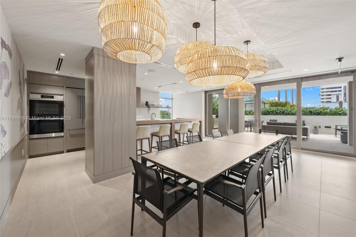 Coral Gables, Florida, 33134, United States, 4 Bedrooms Bedrooms, ,4 BathroomsBathrooms,Residential,For Sale,1964662