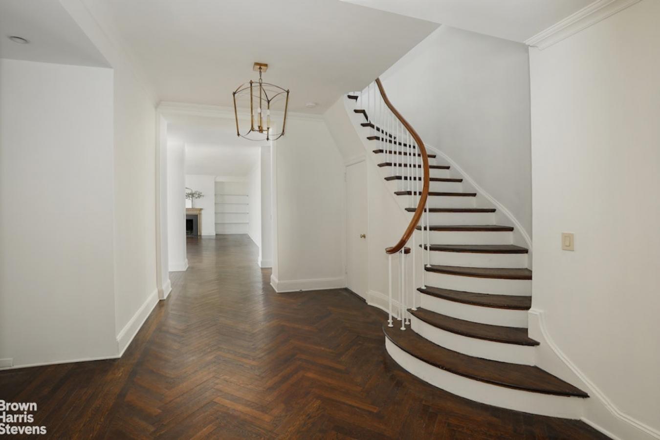 New York, New York, 10075, United States, 5 Bedrooms Bedrooms, ,5 BathroomsBathrooms,Residential,For Sale,1954484