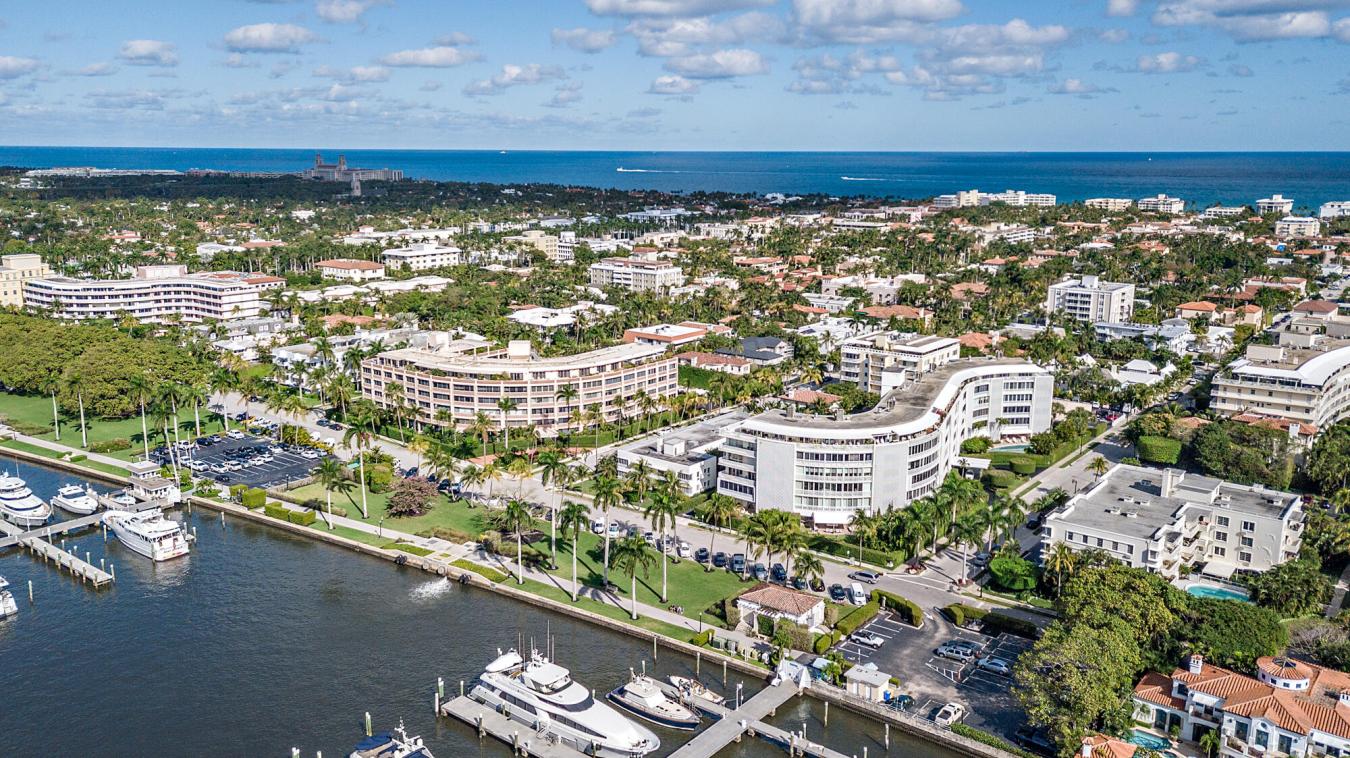 Palm Beach, Florida, 33480, United States, 1 Bedroom Bedrooms, ,1 BathroomBathrooms,Residential,For Sale,1953532