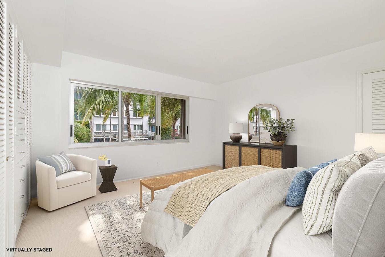 Palm Beach, Florida, 33480, United States, 1 Bedroom Bedrooms, ,1 BathroomBathrooms,Residential,For Sale,1953532