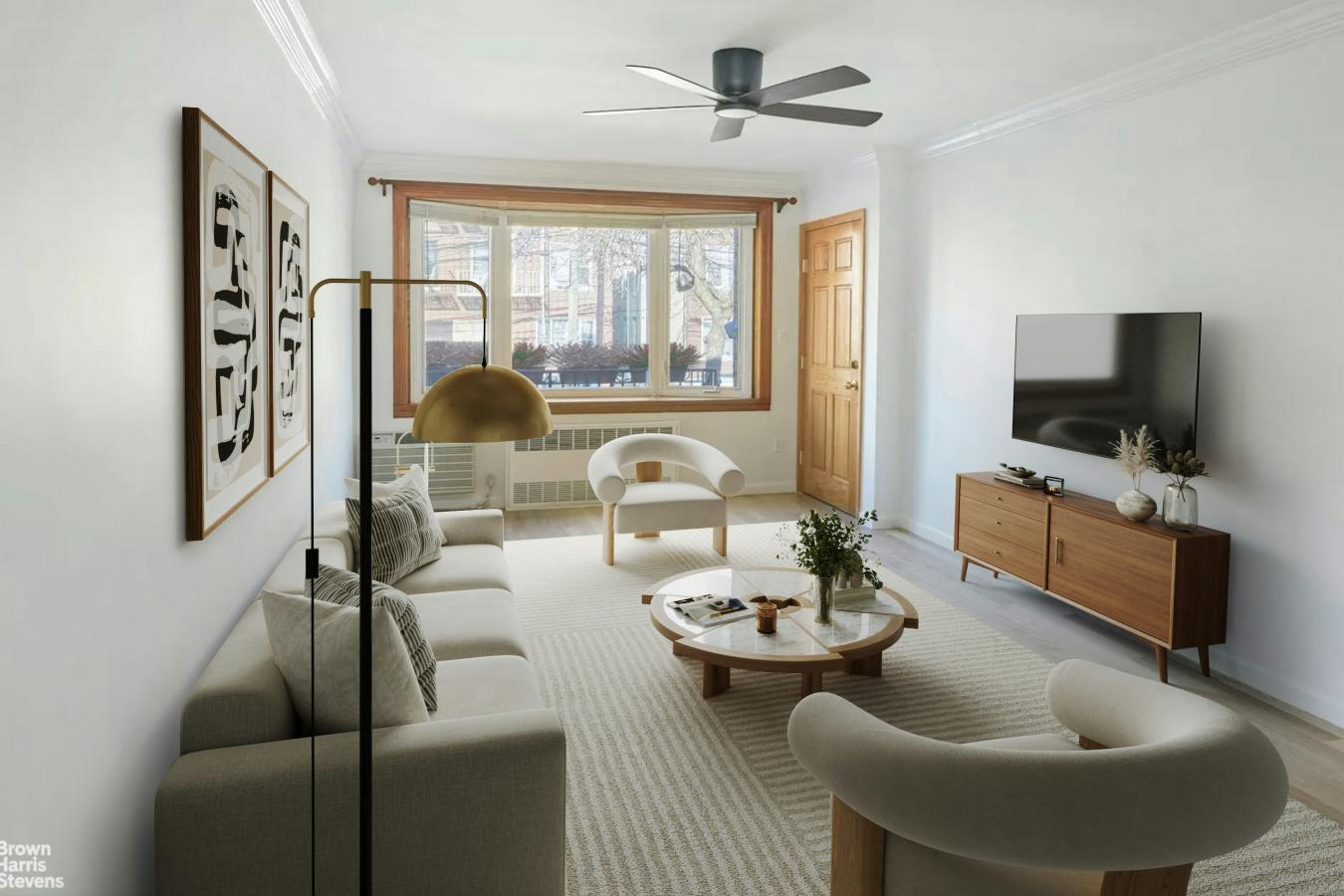 Ditmars Steinway, New York, 11102, United States, 5 Bedrooms Bedrooms, ,3 BathroomsBathrooms,Residential,For Sale,1953531