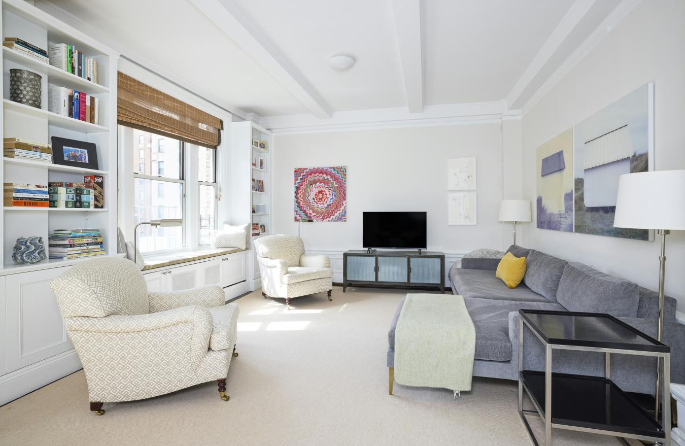 New York, New York, 10028, United States, 2 Bedrooms Bedrooms, ,1 BathroomBathrooms,Residential,For Sale,1953526
