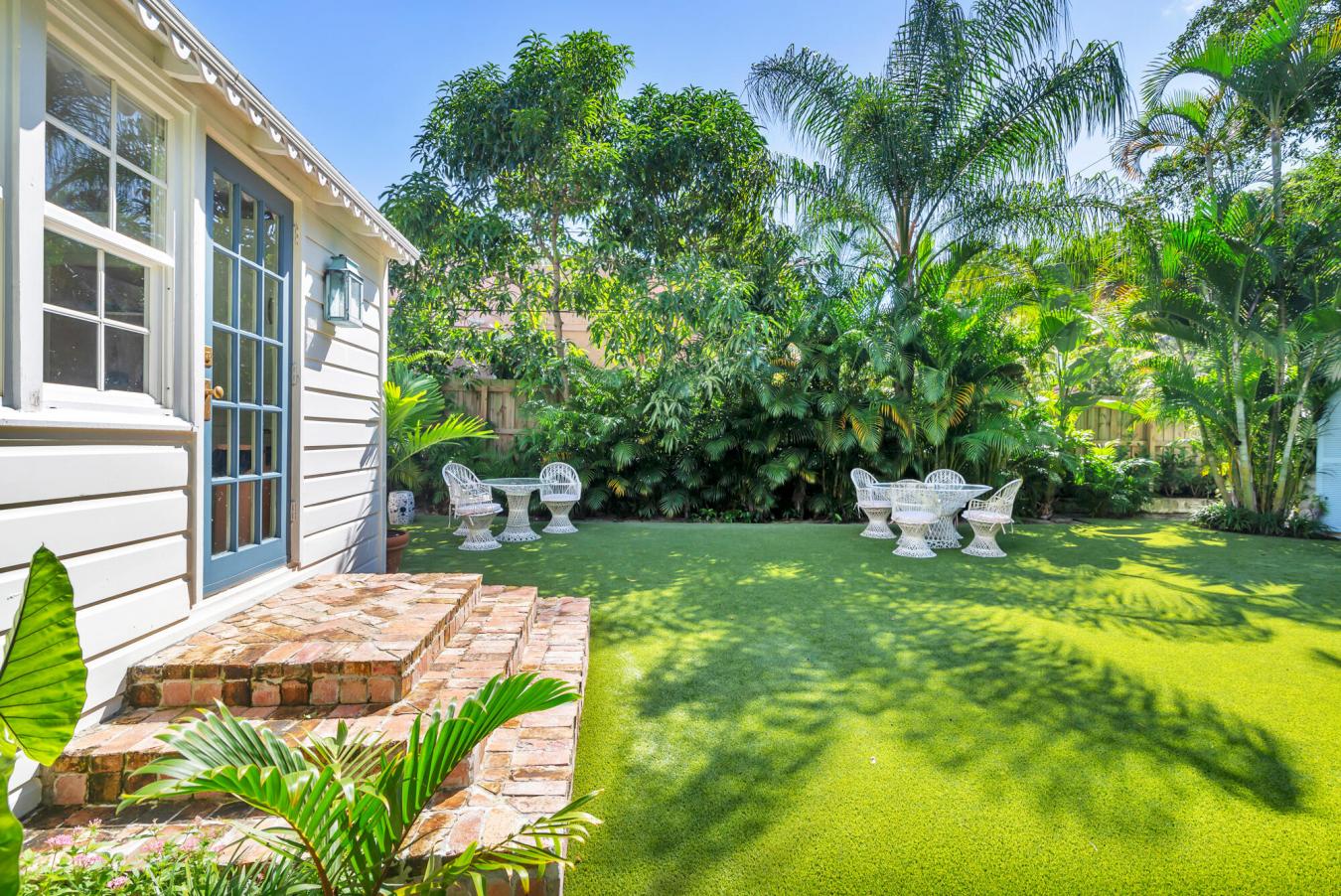 West Palm Beach, Florida, 33401, United States, 2 Bedrooms Bedrooms, ,1 BathroomBathrooms,Residential,For Sale,1953523