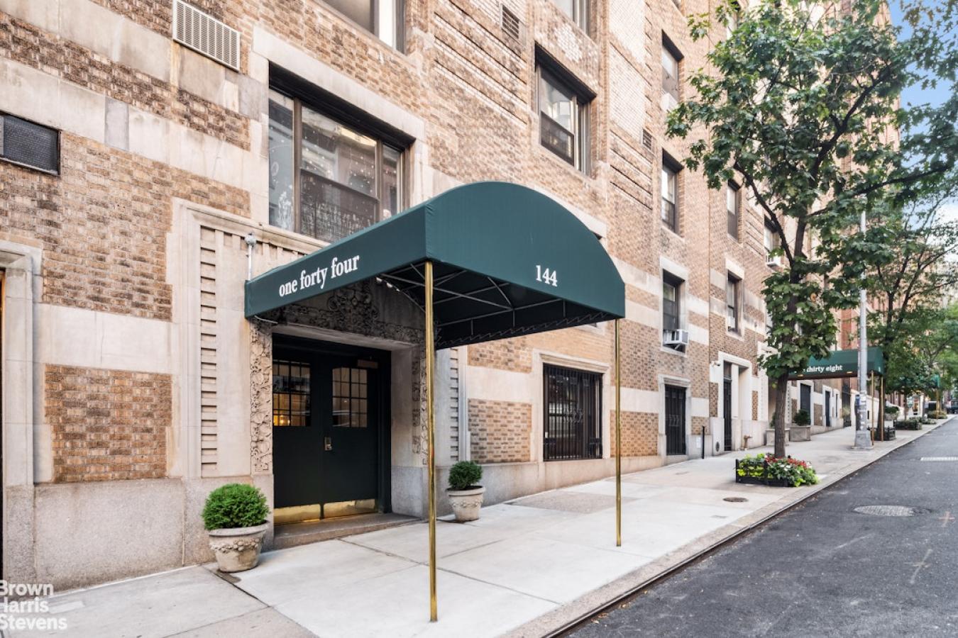 Kips Bay, New York, 10016, United States, 2 Bedrooms Bedrooms, ,2 BathroomsBathrooms,Residential,For Sale,1953522