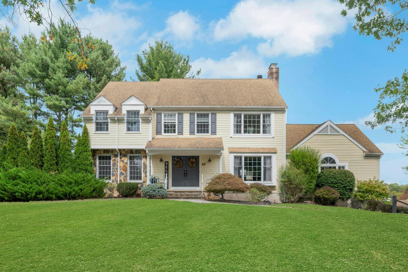 Lincoln Park, New Jersey, 07035, United States, 5 Bedrooms Bedrooms, ,3 BathroomsBathrooms,Residential,For Sale,1953520