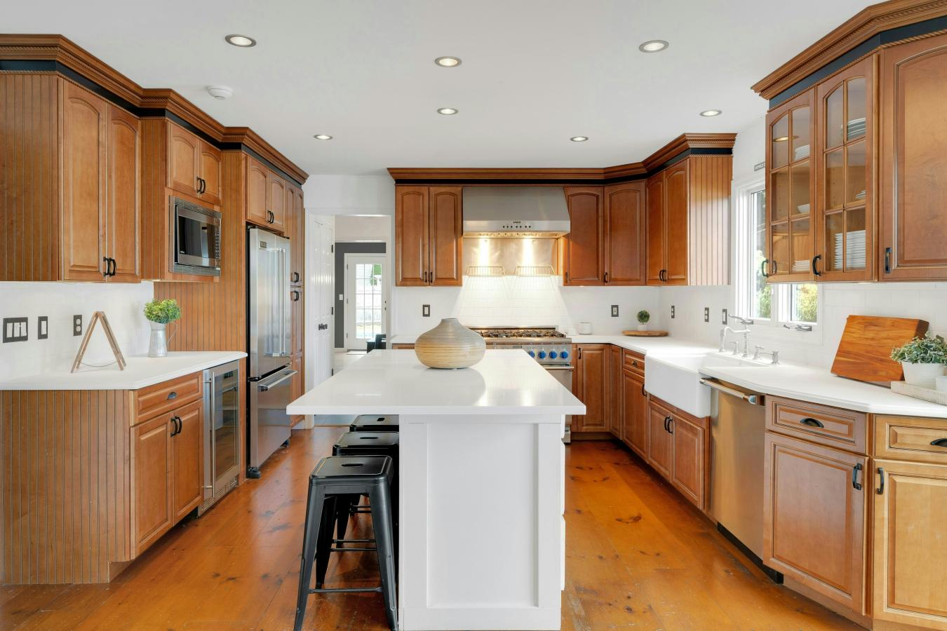 Lincoln Park, New Jersey, 07035, United States, 5 Bedrooms Bedrooms, ,3 BathroomsBathrooms,Residential,For Sale,1953520