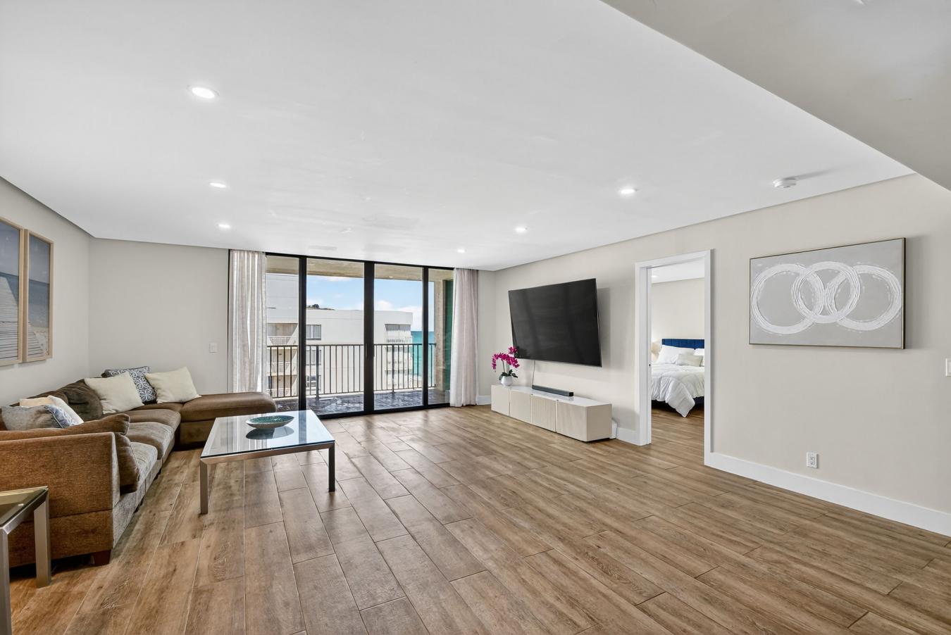 SOUTH PALM BEACH, PALM BAECH, 33480, United States, 3 Bedrooms Bedrooms, ,-2 BathroomBathrooms,Residential,For Sale,1953519