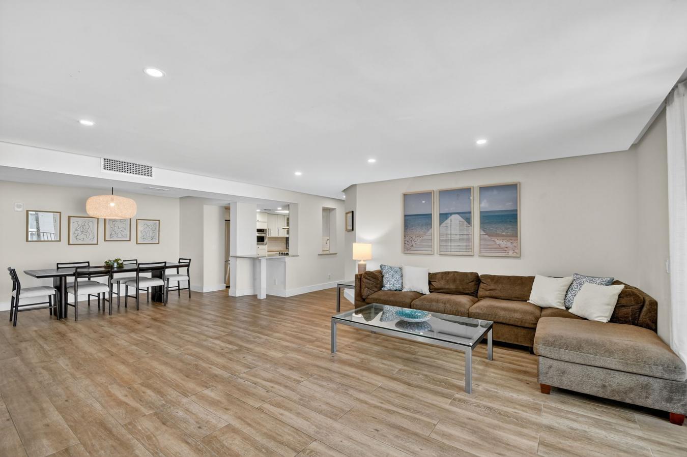 SOUTH PALM BEACH, PALM BAECH, 33480, United States, 3 Bedrooms Bedrooms, ,-2 BathroomBathrooms,Residential,For Sale,1953519