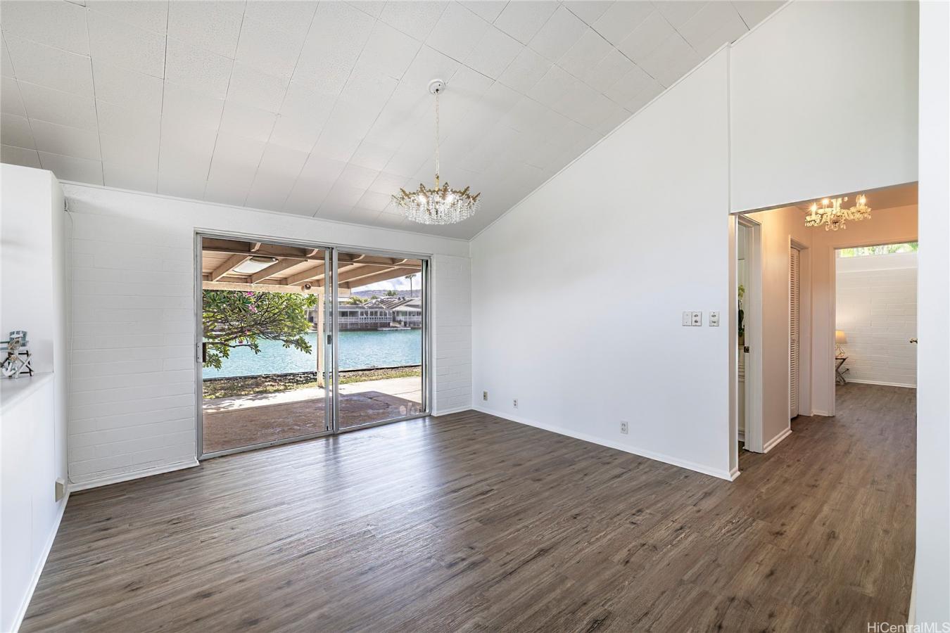 Honolulu, Oahu, 96825, United States, 3 Bedrooms Bedrooms, ,2 BathroomsBathrooms,Residential,For Sale,1953514