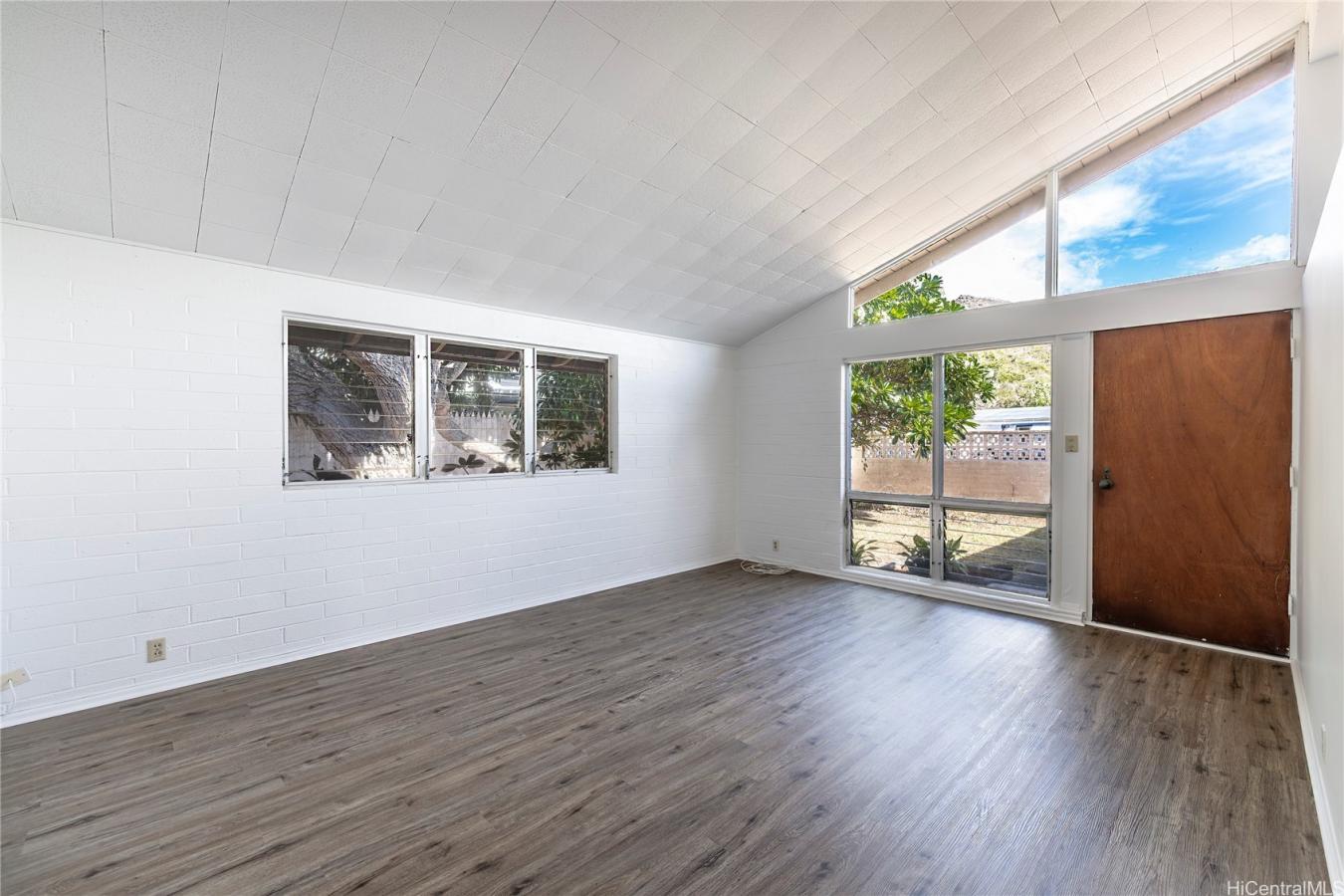 Honolulu, Oahu, 96825, United States, 3 Bedrooms Bedrooms, ,2 BathroomsBathrooms,Residential,For Sale,1953514