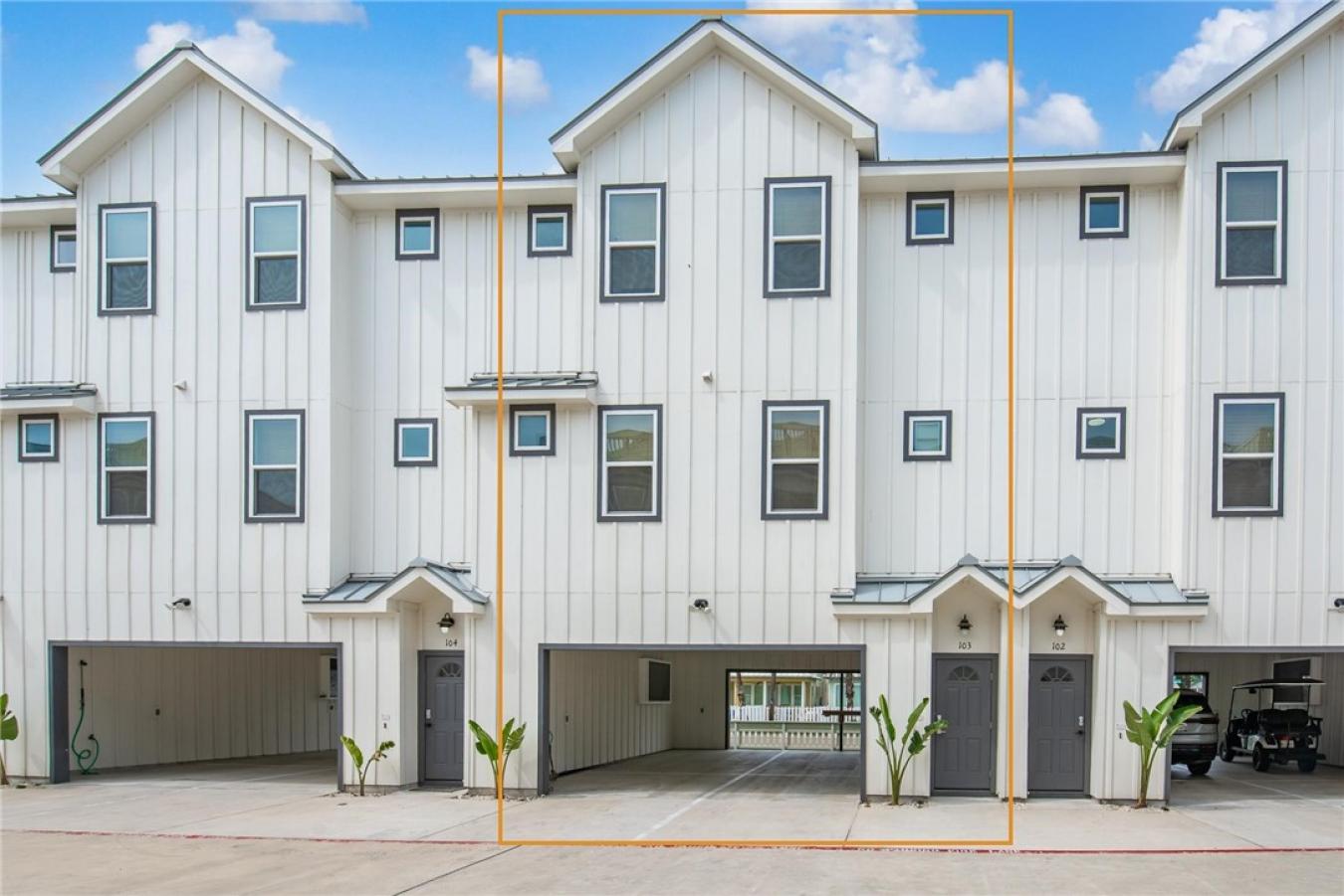 Port Aransas, Nueces, 78373, United States, 4 Bedrooms Bedrooms, ,3 BathroomsBathrooms,Residential,For Sale,1953508