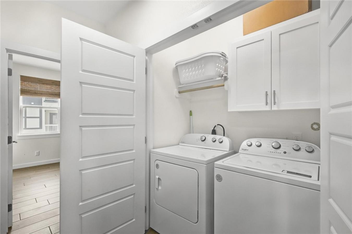 Port Aransas, Nueces, 78373, United States, 4 Bedrooms Bedrooms, ,3 BathroomsBathrooms,Residential,For Sale,1953508