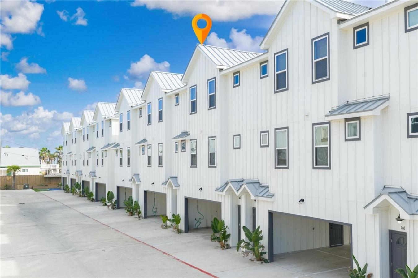 Port Aransas, Nueces, 78373, United States, 4 Bedrooms Bedrooms, ,3 BathroomsBathrooms,Residential,For Sale,1953508