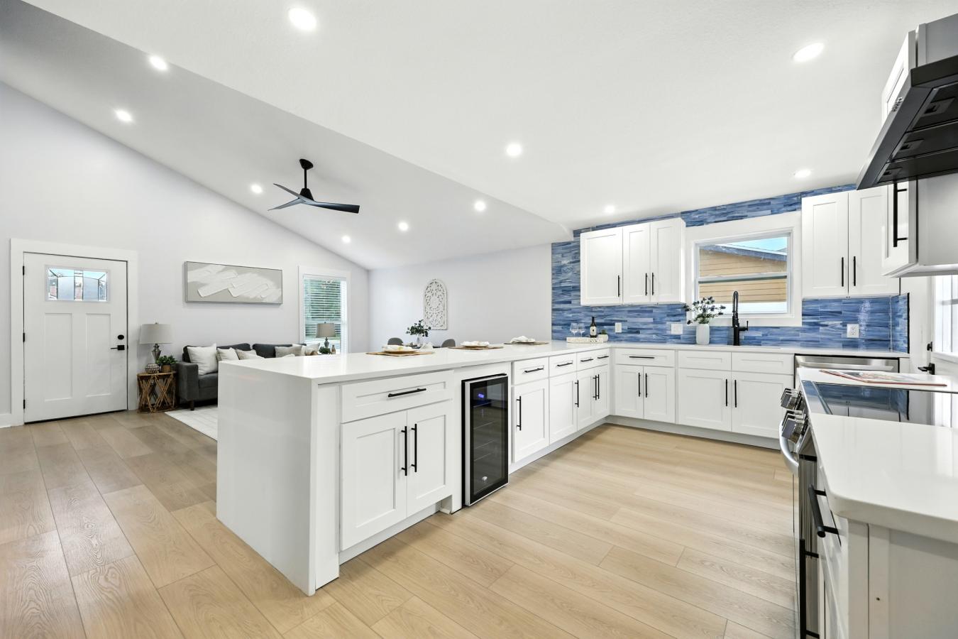 Jacksonville Beach, Duval, 32250, United States, 4 Bedrooms Bedrooms, ,2 BathroomsBathrooms,Residential,For Sale,1953507