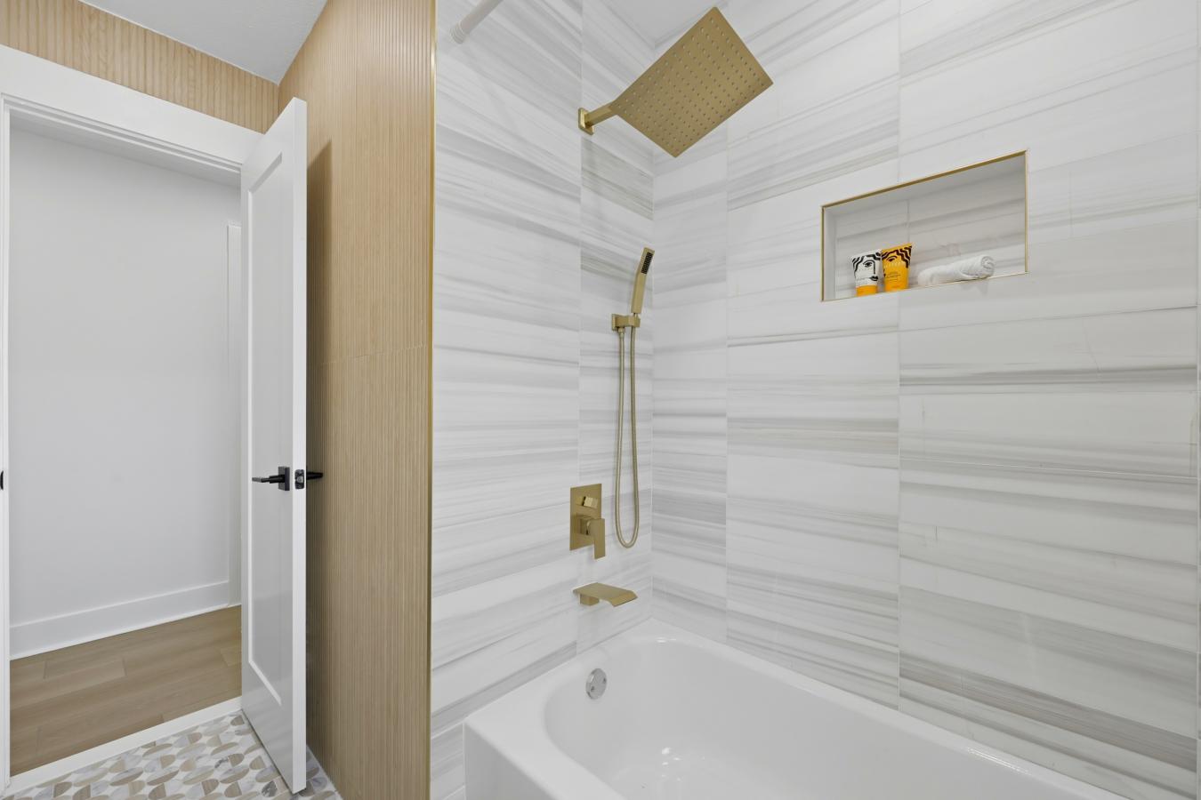 Jacksonville Beach, Duval, 32250, United States, 4 Bedrooms Bedrooms, ,2 BathroomsBathrooms,Residential,For Sale,1953507