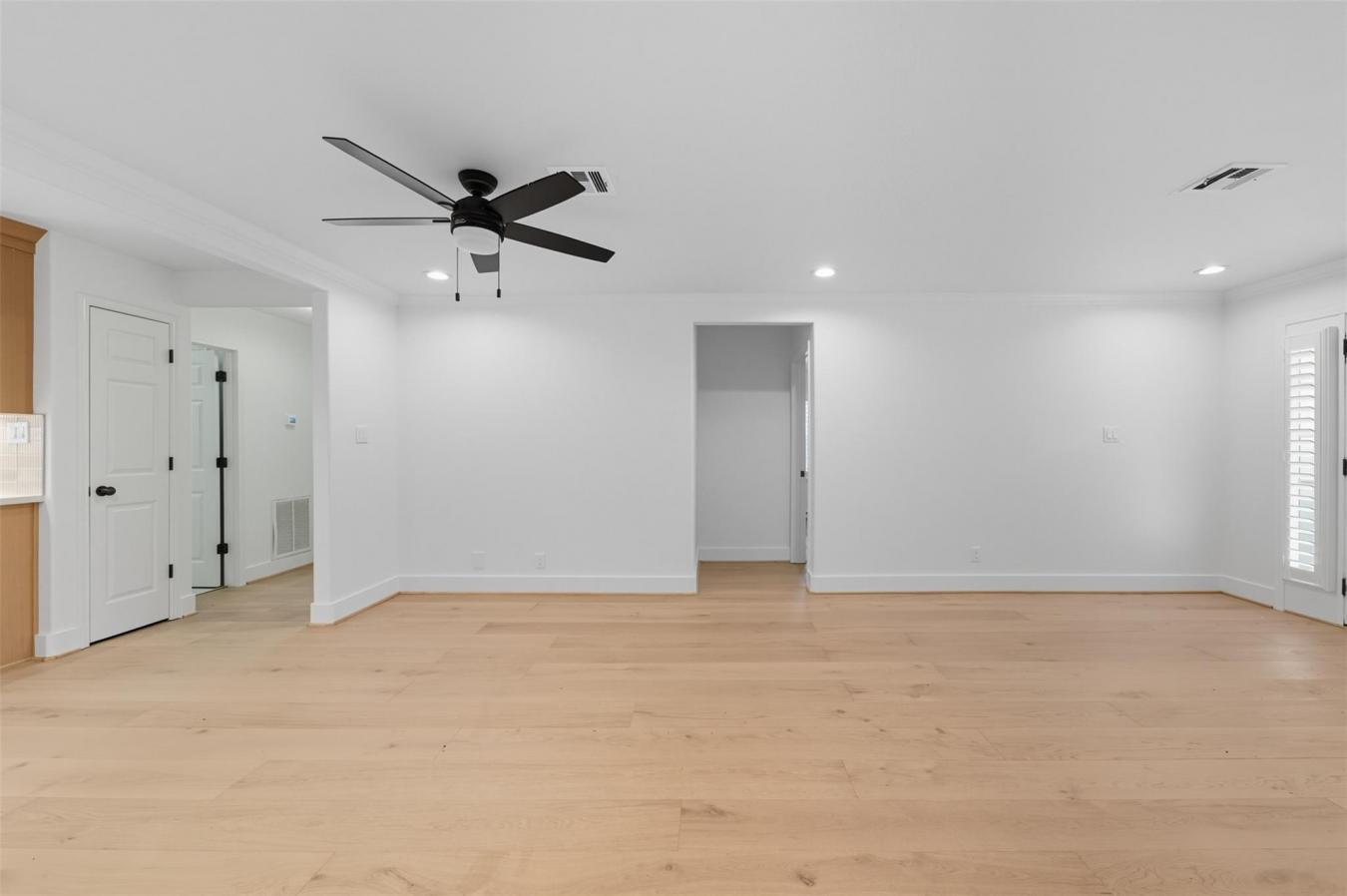 Houston, Harris, 77018, United States, 3 Bedrooms Bedrooms, ,2 BathroomsBathrooms,Residential,For Sale,1953920