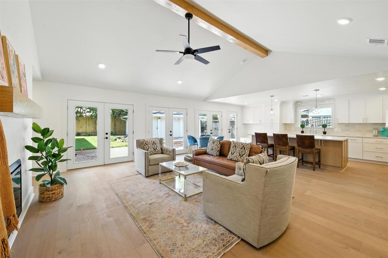 Houston, Harris, 77042, United States, 4 Bedrooms Bedrooms, ,2 BathroomsBathrooms,Residential,For Sale,1953919