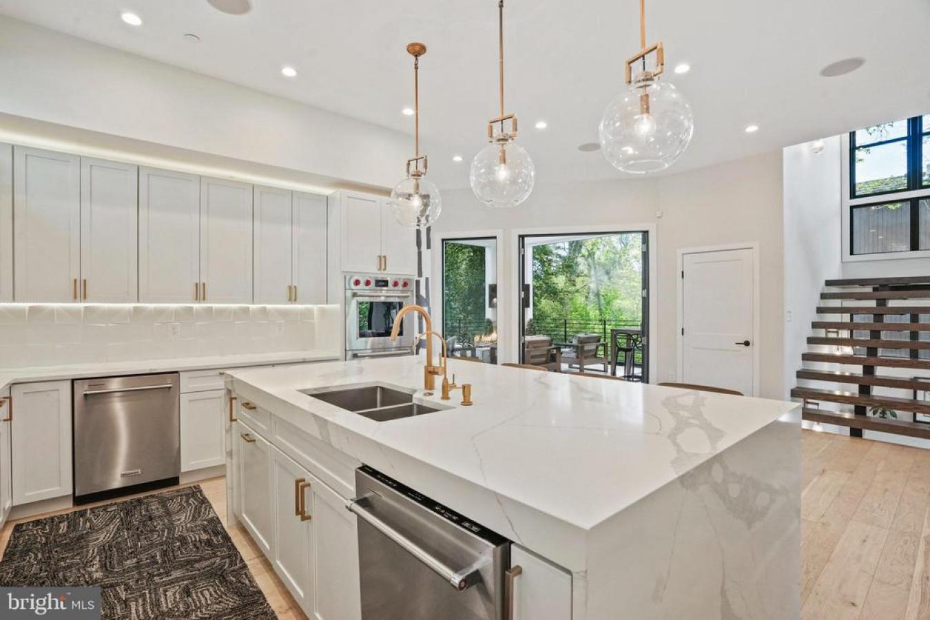 WASHINGTON, WASHINGTON, 20016, United States, 5 Bedrooms Bedrooms, ,5 BathroomsBathrooms,Residential,For Sale,1953917