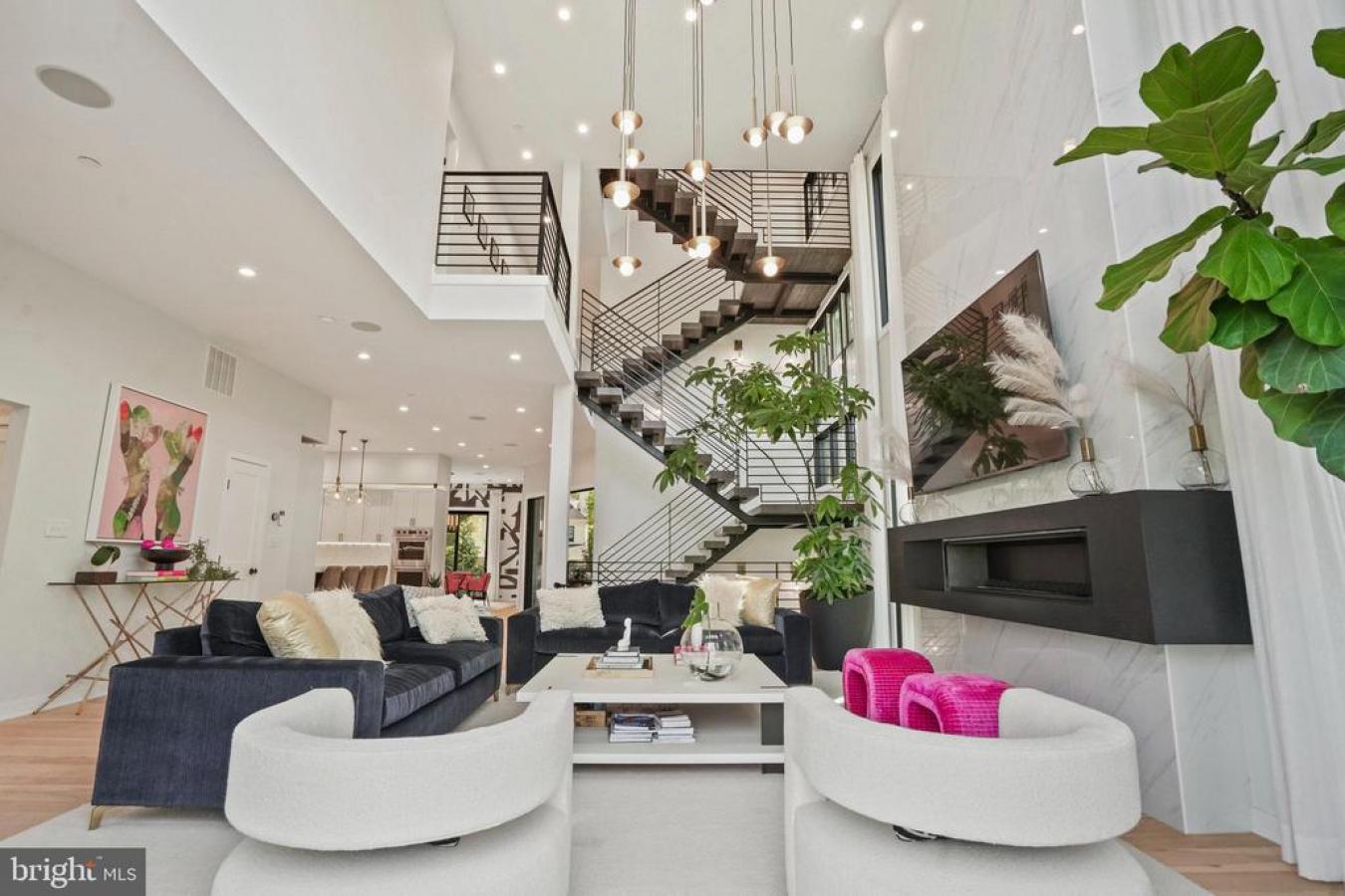 WASHINGTON, WASHINGTON, 20016, United States, 5 Bedrooms Bedrooms, ,5 BathroomsBathrooms,Residential,For Sale,1953917