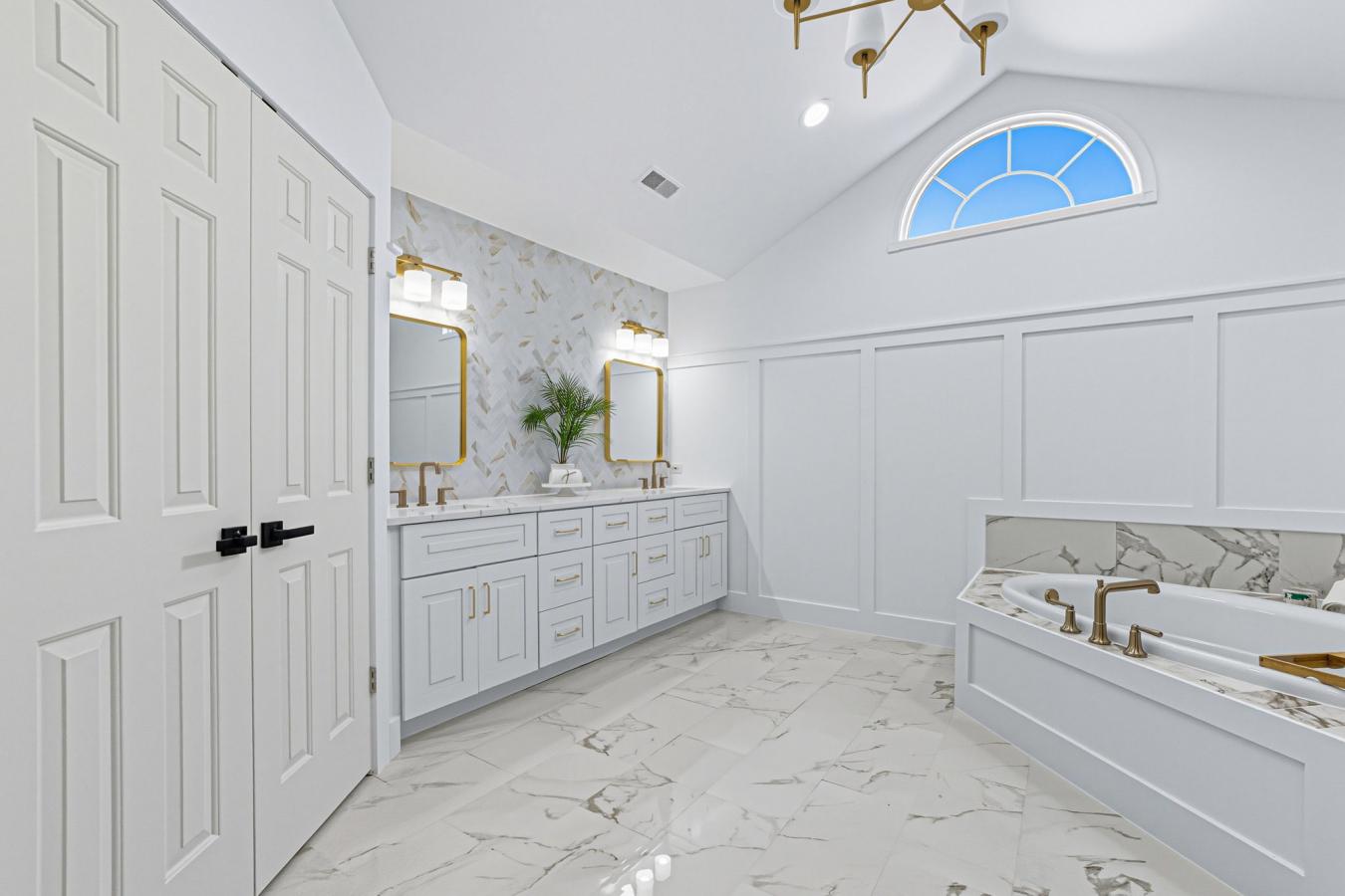 Plainfield, Will, 60585, United States, 5 Bedrooms Bedrooms, ,3 BathroomsBathrooms,Residential,For Sale,1953912