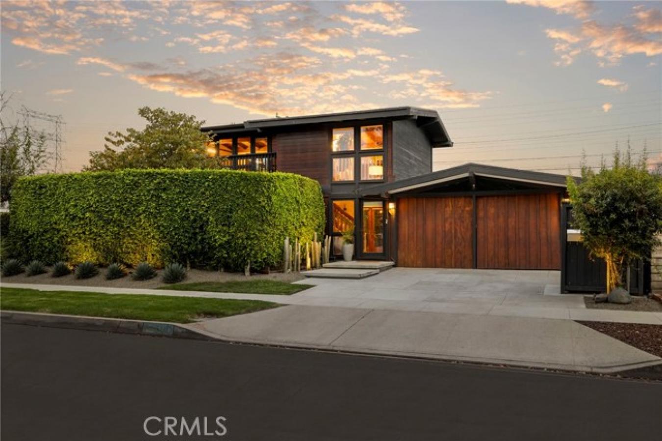 Long Beach, Los Angeles, 90808, United States, 3 Bedrooms Bedrooms, ,4 BathroomsBathrooms,Residential,For Sale,1953909 Long Beach, Los Angeles, 90808, United States, 3 Bedrooms Bedrooms, ,4 BathroomsBathrooms,Residential,For Sale,1953909