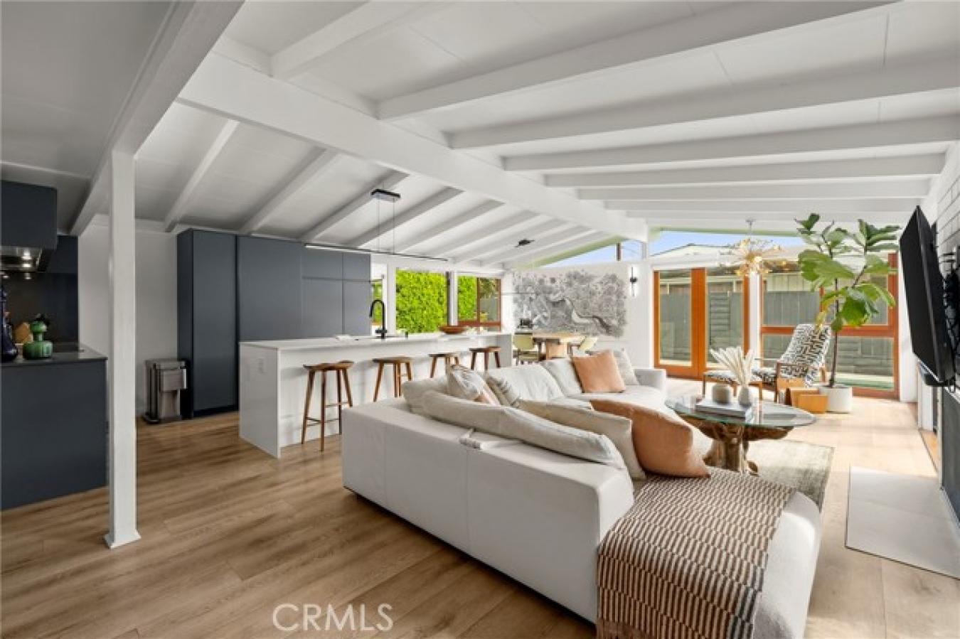 Long Beach, Los Angeles, 90808, United States, 3 Bedrooms Bedrooms, ,4 BathroomsBathrooms,Residential,For Sale,1953909