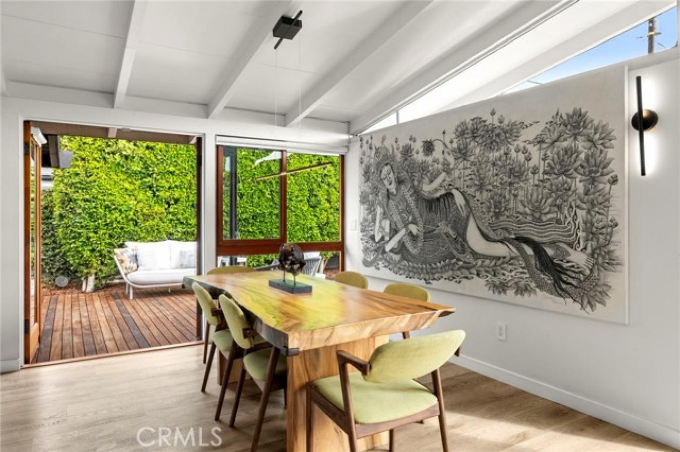 Long Beach, Los Angeles, 90808, United States, 3 Bedrooms Bedrooms, ,4 BathroomsBathrooms,Residential,For Sale,1953909