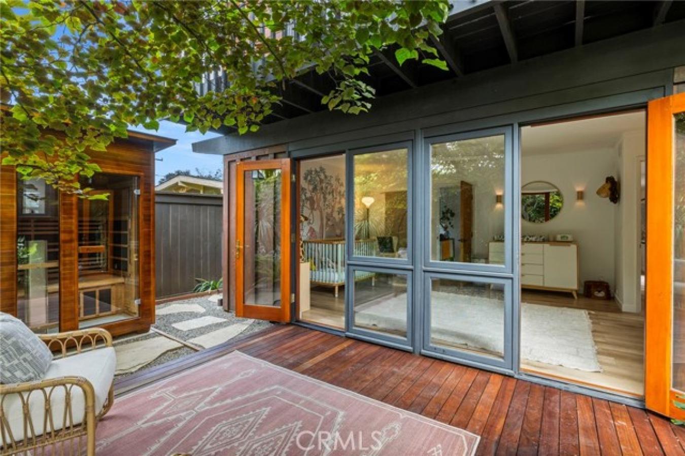 Long Beach, Los Angeles, 90808, United States, 3 Bedrooms Bedrooms, ,4 BathroomsBathrooms,Residential,For Sale,1953909