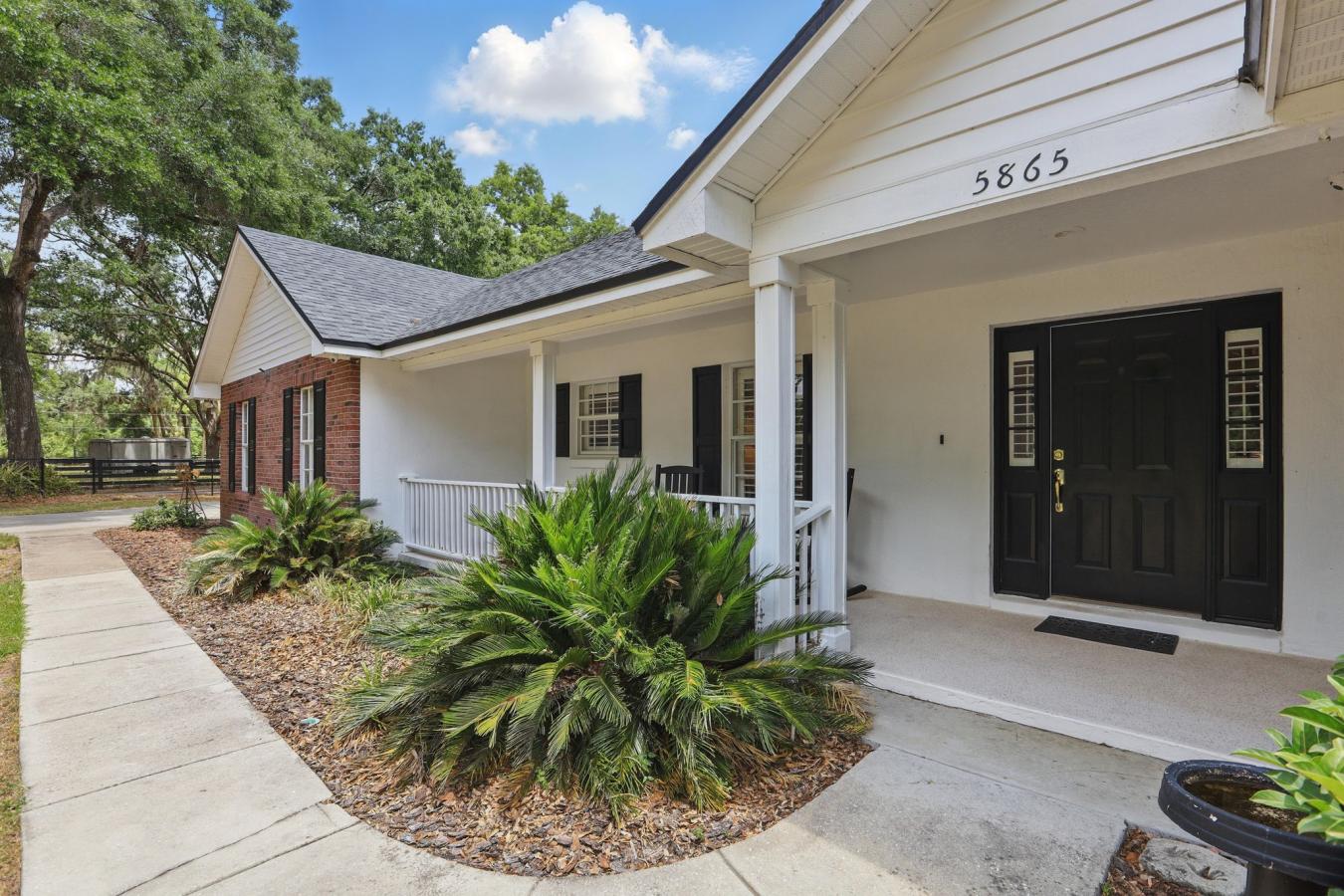 LAKELAND, Polk, 33810, United States, 4 Bedrooms Bedrooms, ,3 BathroomsBathrooms,Residential,For Sale,1953907