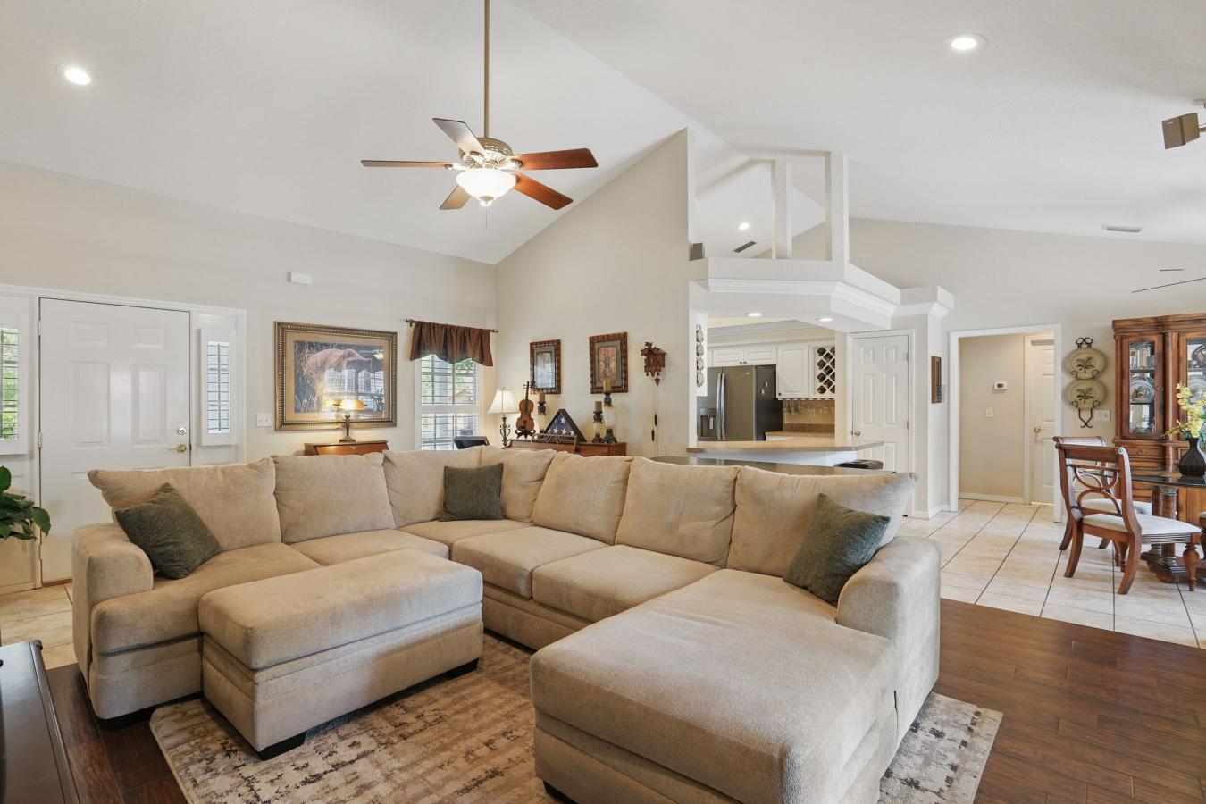 LAKELAND, Polk, 33810, United States, 4 Bedrooms Bedrooms, ,3 BathroomsBathrooms,Residential,For Sale,1953907