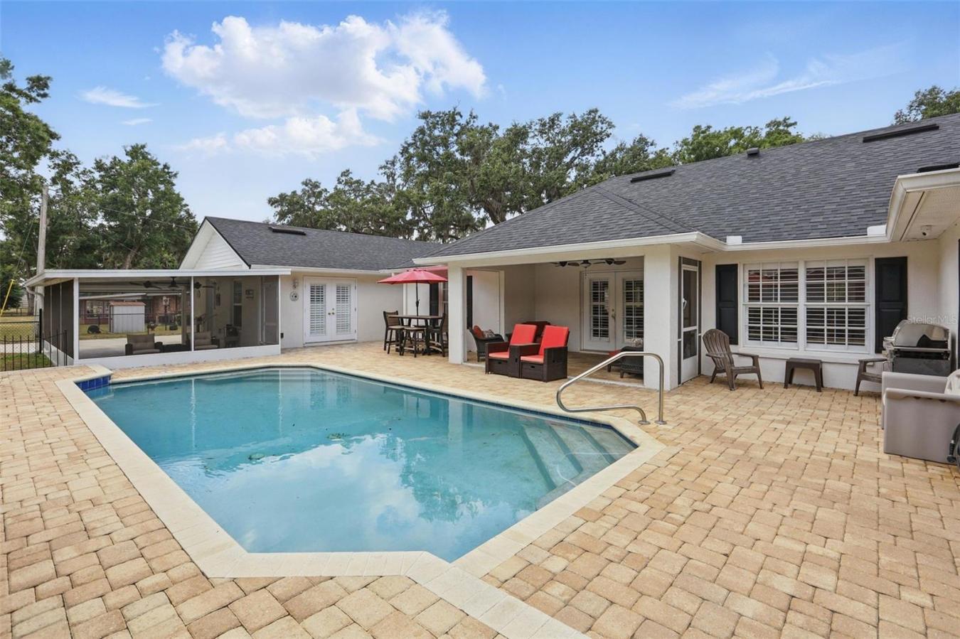 LAKELAND, Polk, 33810, United States, 4 Bedrooms Bedrooms, ,3 BathroomsBathrooms,Residential,For Sale,1953907