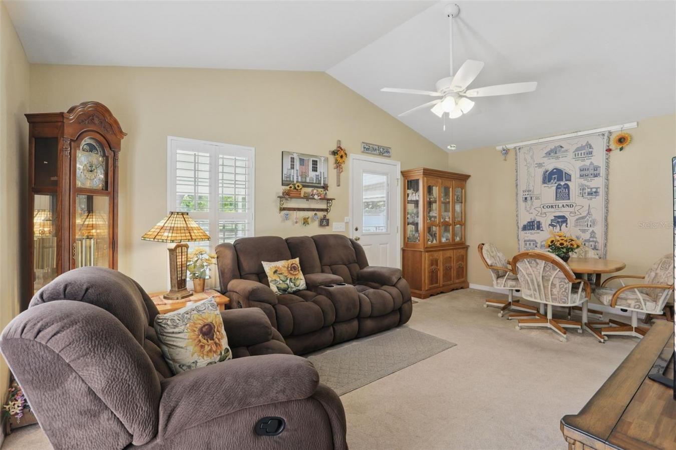 LAKELAND, Polk, 33810, United States, 4 Bedrooms Bedrooms, ,3 BathroomsBathrooms,Residential,For Sale,1953907