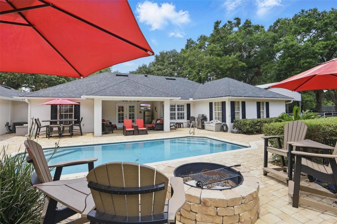 LAKELAND, Polk, 33810, United States, 4 Bedrooms Bedrooms, ,3 BathroomsBathrooms,Residential,For Sale,1953907