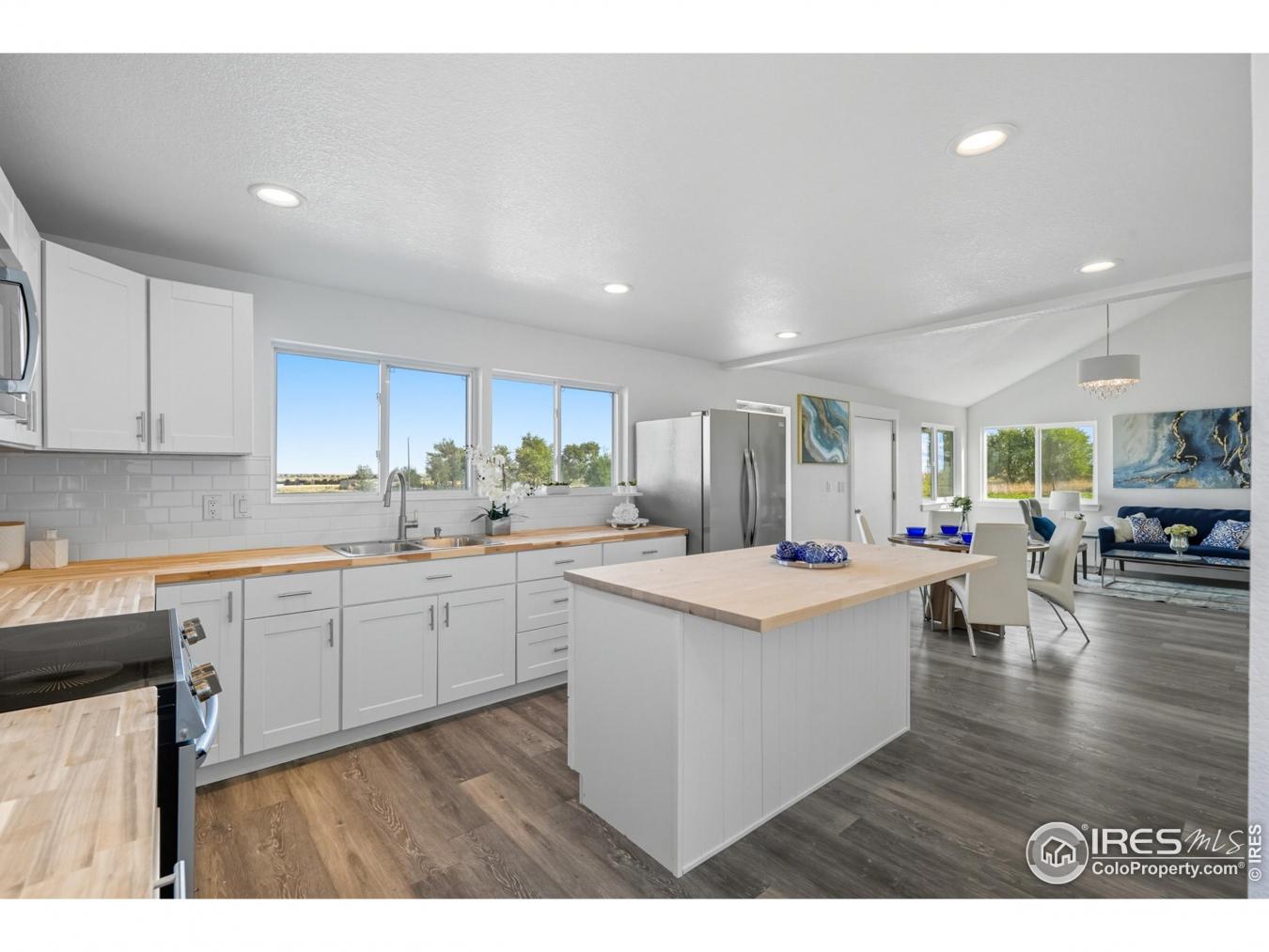 Fort Lupton, Weld, 80621, United States, 4 Bedrooms Bedrooms, ,2 BathroomsBathrooms,Residential,For Sale,1953902