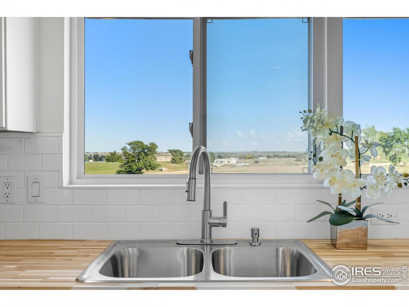 Fort Lupton, Weld, 80621, United States, 4 Bedrooms Bedrooms, ,2 BathroomsBathrooms,Residential,For Sale,1953902