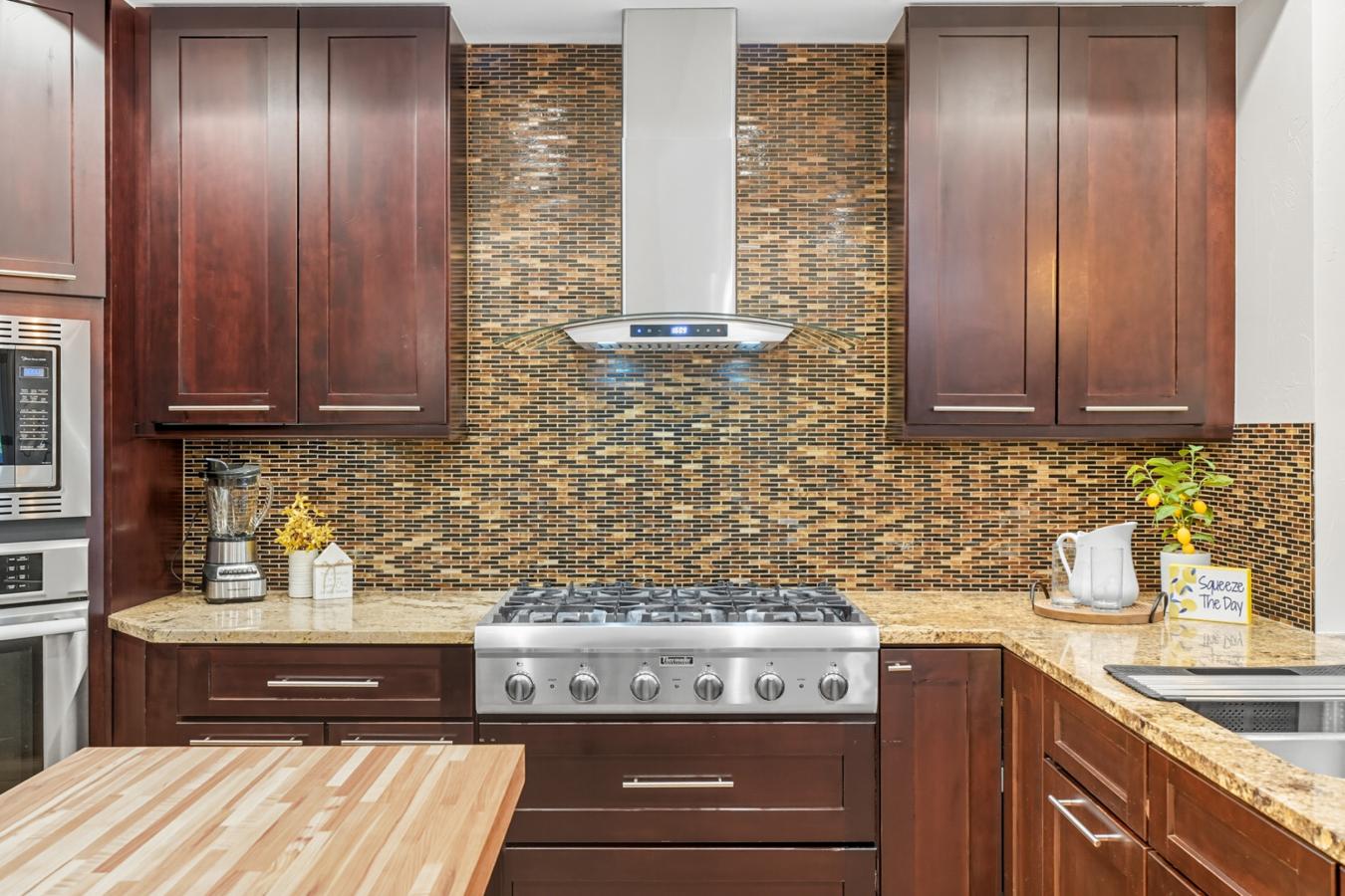 Boulder, Boulder, 80303, United States, 3 Bedrooms Bedrooms, ,3 BathroomsBathrooms,Residential,For Sale,1953901