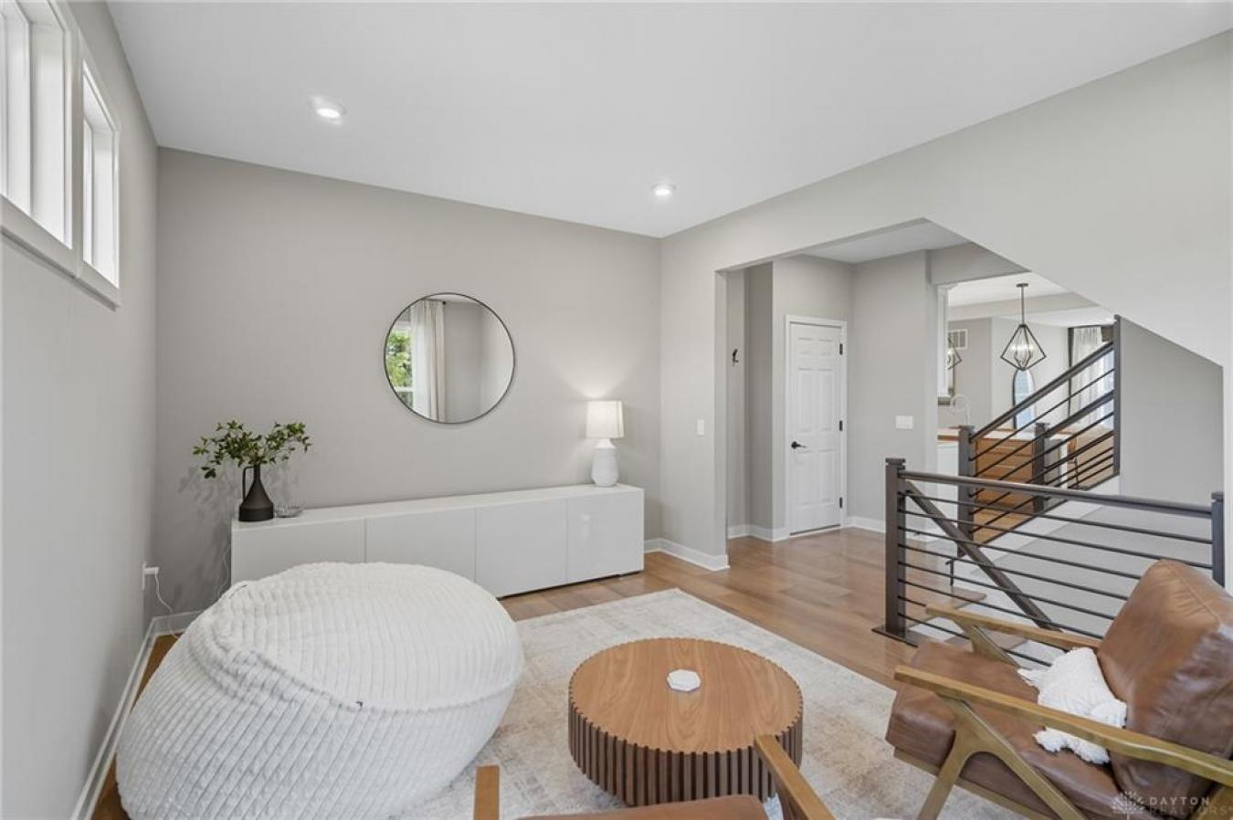 Dayton, Montgomery, 45458, United States, 4 Bedrooms Bedrooms, ,2 BathroomsBathrooms,Residential,For Sale,1963364