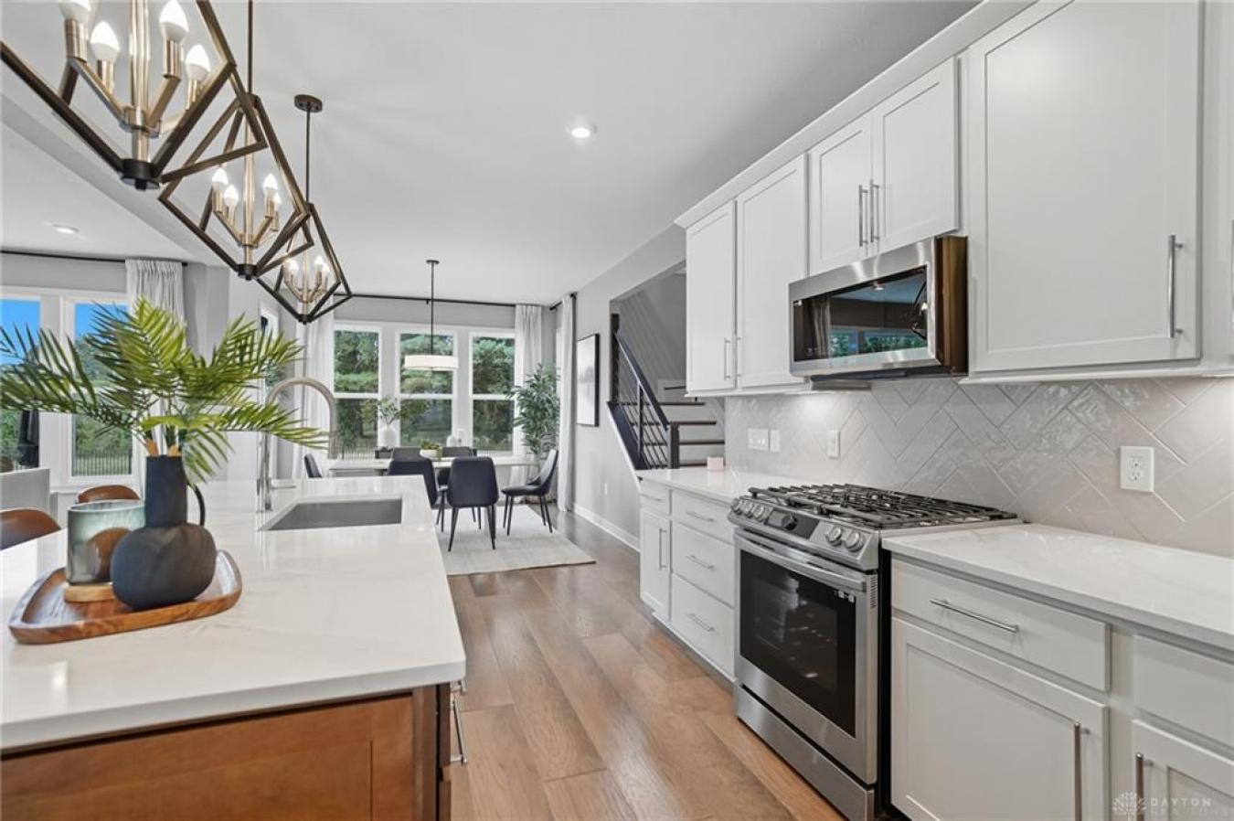 Dayton, Montgomery, 45458, United States, 4 Bedrooms Bedrooms, ,2 BathroomsBathrooms,Residential,For Sale,1963364