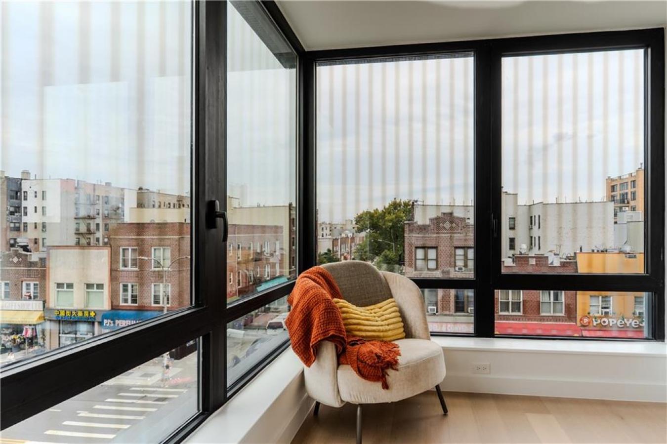 Brooklyn, Kings (Brooklyn), 11204, United States, 1 Bedroom Bedrooms, ,1 BathroomBathrooms,Residential,For Sale,1953891