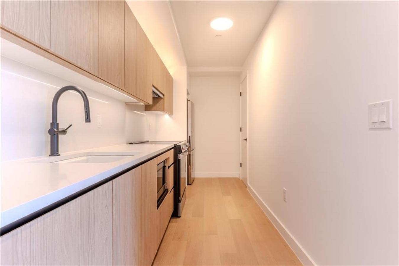 Brooklyn, Kings (Brooklyn), 11204, United States, 2 Bedrooms Bedrooms, ,1 BathroomBathrooms,Residential,For Sale,1953889