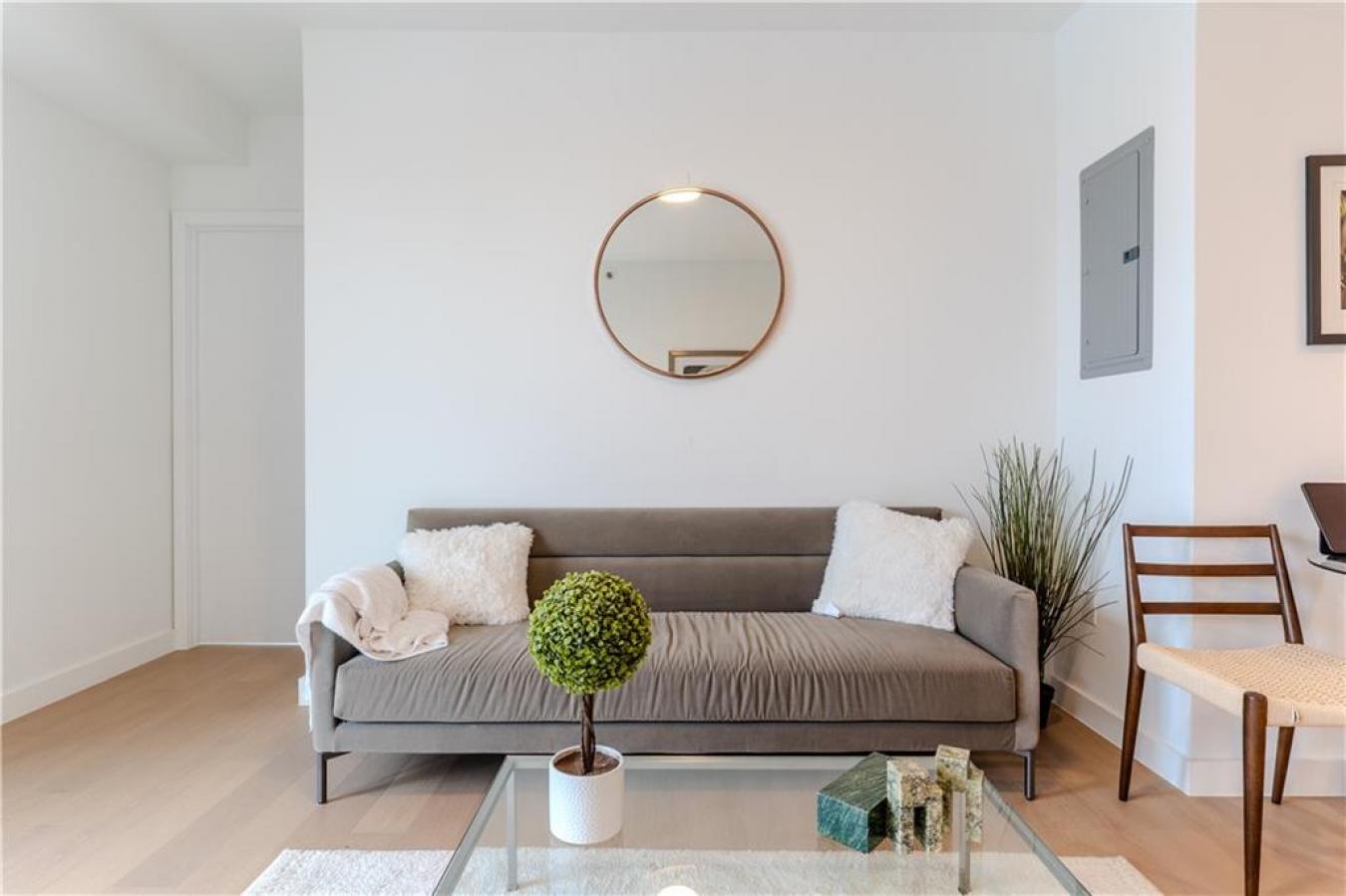 Brooklyn, Kings (Brooklyn), 11204, United States, 2 Bedrooms Bedrooms, ,1 BathroomBathrooms,Residential,For Sale,1953889