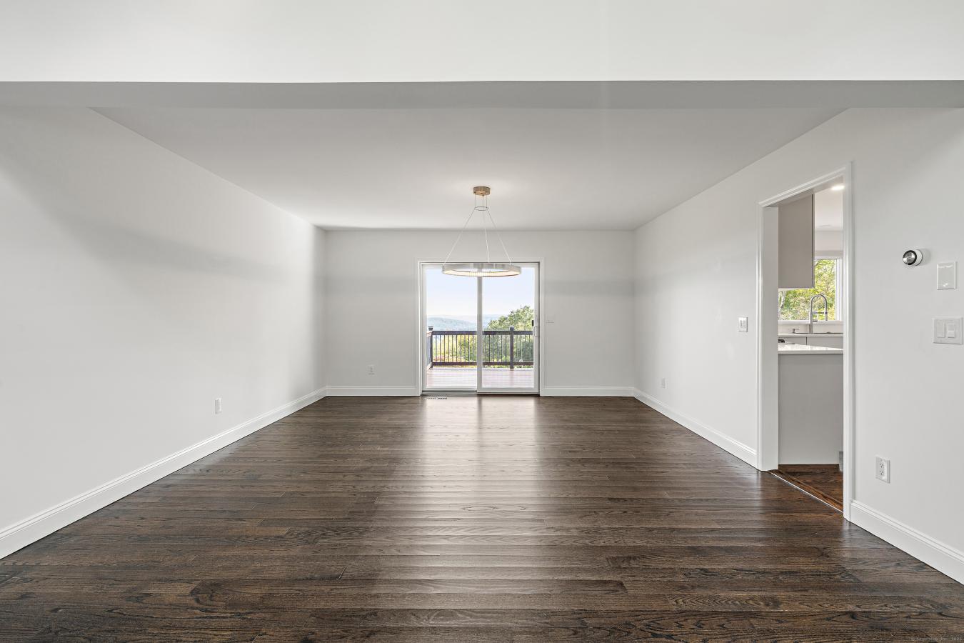 New Fairfield, Fairfield, 06812, United States, 4 Bedrooms Bedrooms, ,3 BathroomsBathrooms,Residential,For Sale,1954258