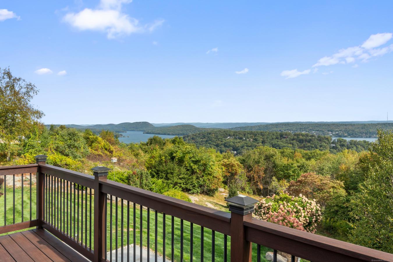 New Fairfield, Fairfield, 06812, United States, 4 Bedrooms Bedrooms, ,3 BathroomsBathrooms,Residential,For Sale,1954258