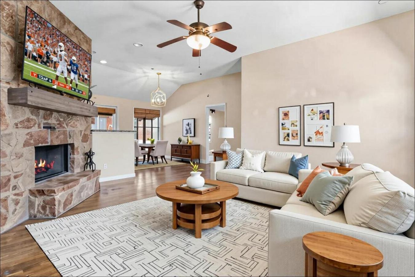 Dripping Springs, Travis, 78620, United States, 4 Bedrooms Bedrooms, ,3 BathroomsBathrooms,Residential,For Sale,1954256