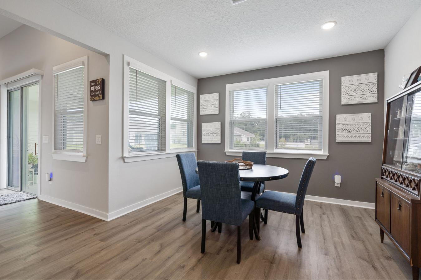 Jacksonville, Duval, 32225, United States, 3 Bedrooms Bedrooms, ,2 BathroomsBathrooms,Residential,For Sale,1953888