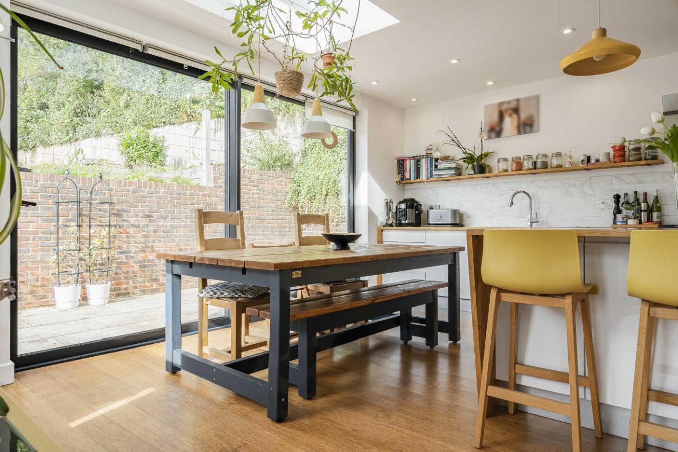 Coulsdon, Surrey, CR5 2PH, United Kingdom, 4 Bedrooms Bedrooms, ,2 BathroomsBathrooms,Residential,For Sale,1954253