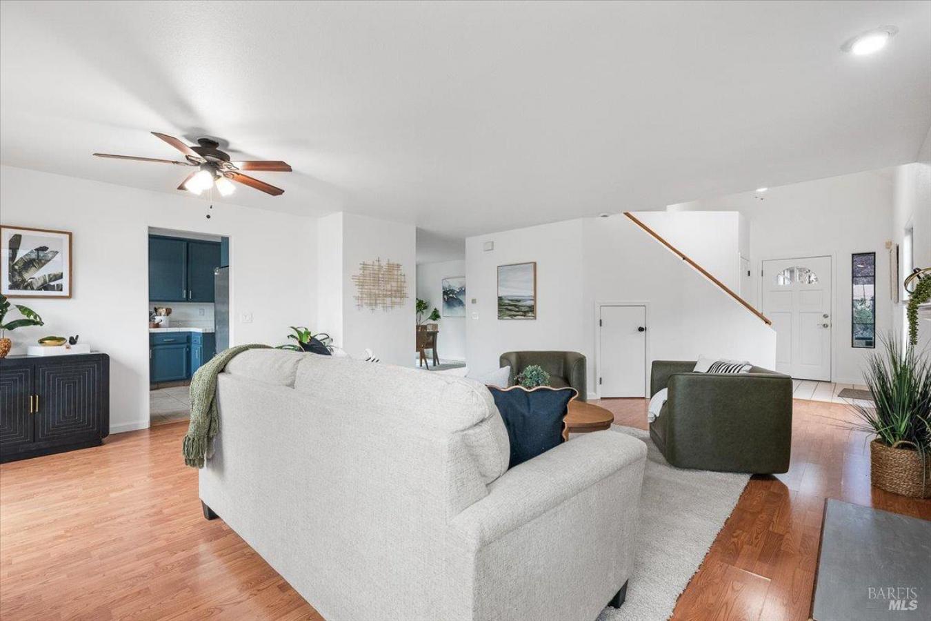 Santa Rosa, Sonoma, 95401, United States, 4 Bedrooms Bedrooms, ,2 BathroomsBathrooms,Residential,For Sale,1954251