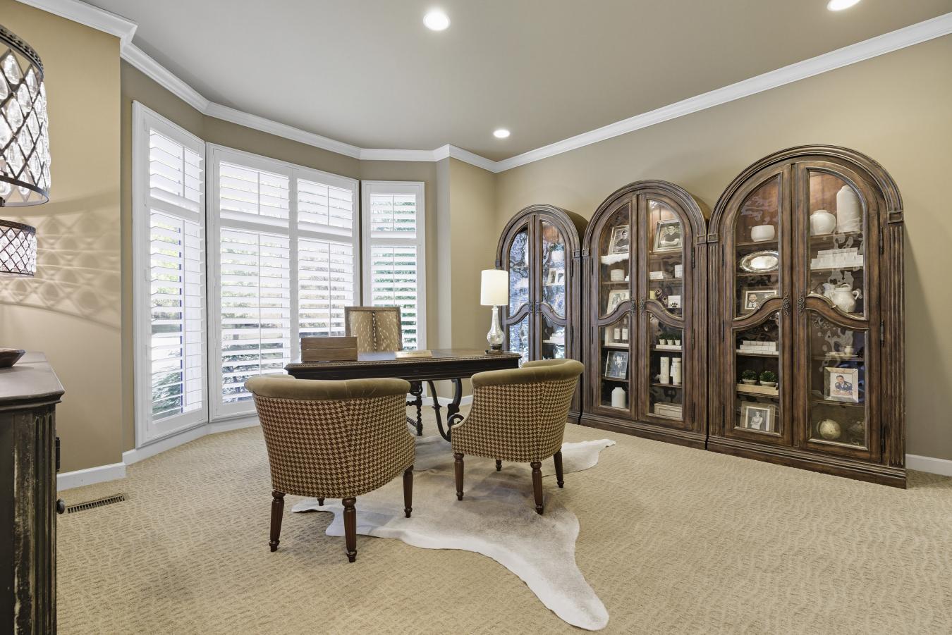 Chesterfield, St. Louis, 63005, United States, 5 Bedrooms Bedrooms, ,4 BathroomsBathrooms,Residential,For Sale,1959879