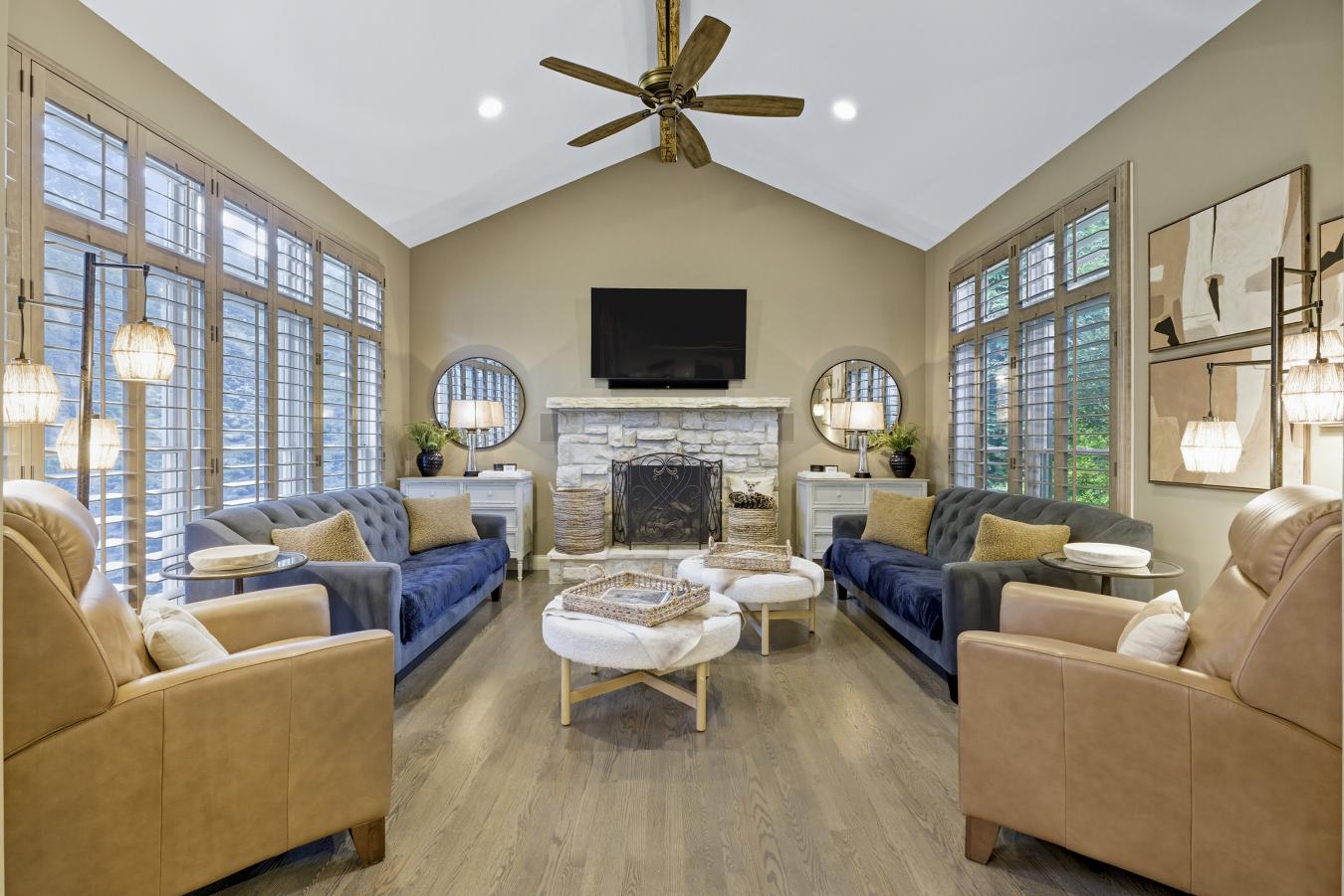 Chesterfield, St. Louis, 63005, United States, 5 Bedrooms Bedrooms, ,4 BathroomsBathrooms,Residential,For Sale,1959879